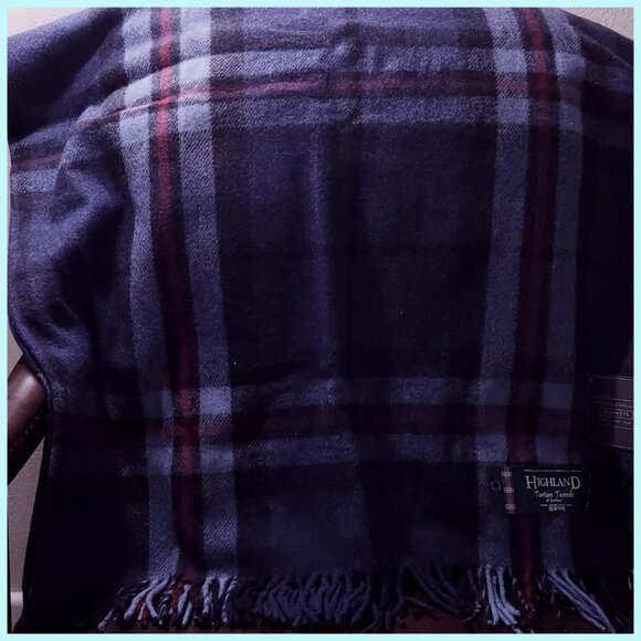 SCOTTISH IMPORT WOOL NWT THROW BLANKET Blue Grey Black Red Import Tomson Navy - Picture 10 of 11